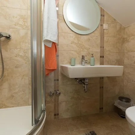 Homes Baucic شقة